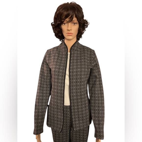 Ladies Activewear Pants Set - Picture 7 of 7